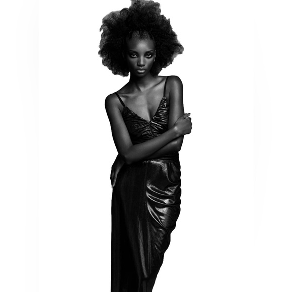 NWT ZARA Shiny Gathered MEDIUM Midi Skirt Elastic Waist Back Slit 4770/629/836 - Picture 3 of 14